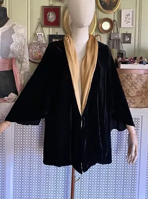 Vintage 1930s Silk Velvet Evening Coat Best & Co. Flutter Sleeves • $50