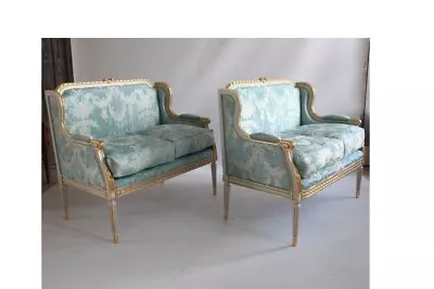 Stunning Louis XVi French Style Settee Loveseat • $8650