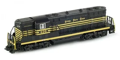 AZL Z Scale Z Gauge American Z Line 6203-2 EMD GP7 Nickle Plate Road Diesel #426 • $159.95