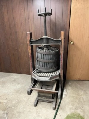 $850 • Buy VINTAGE WINE FRUIT APPLE PRESS. The Red Cross Mfg. Co.