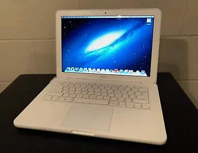 Apple MacBook 13'' A1342 2010 2.4GHz/4GB/200GB/NVIDIA 320M - Working Battery!!! • $89.99