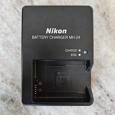 ☆Nikon MH-24 Rapid Charger For EN-EL14 Li-Ion Battery • $19.99