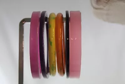 Vintage 80s Set Of 6 Acrylic Plastic Bangle Bracelets Multicolored Various Width • $10.40