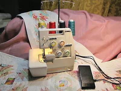 Serger Sewing Machine White Speedylock Overlock 7234  3/4 Spool / Thread  • $155