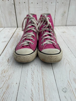 £5 • Buy Womens Pink Converse High Tops Size 6