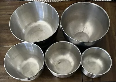 Vintage 1960s-70s Stainless Nesting Mixing Bowls  (Set Of 5) Made In USA • $9