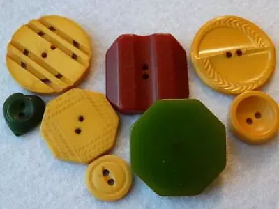 Awesome Antique Vintage Bakelite & Plastic Buttons • $5.99