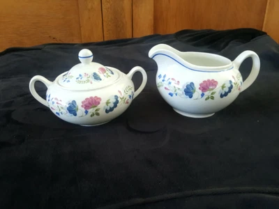 £12.56 • Buy Vintage BHS PRIORY TABLEWARE Sugar Bowl Creamer Made In England White,Blue,Red 