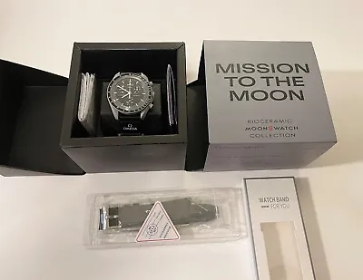 SWATCH OMEGA Speedmaster Mission To The Moon Grey/Black Rubber Sports Band Incl. • $425