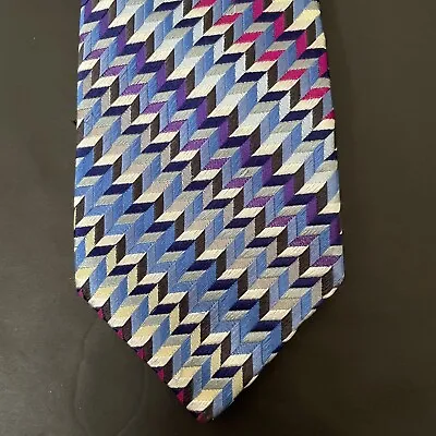 DUCHAMP London Silk Necktie ENGLAND Luxury Designer Geometric Blue EUC • $44.97