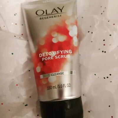 $24 • Buy Olay Regenerist Detoxifying Pore Scrub Cleanse 5 Oz