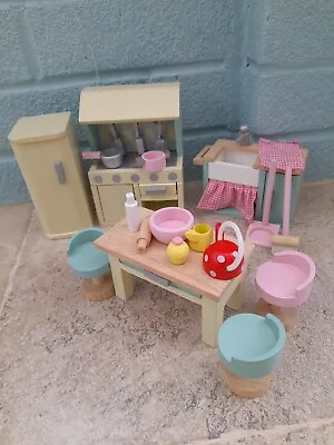 Le Toy Van  Wooden Dolls House  Kitchen  Furniture  Bundle  ALL AS SHOWN  • £11.50