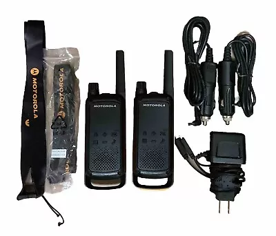 Motorola Talkabout T82 Extreme 2-Way Walkie Talkie Radios With Cords & Lanyards • $90
