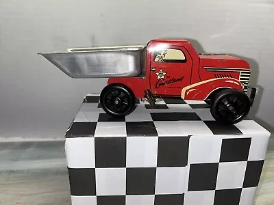 *Beautiful* VINTAGE WALT REACH BY COURTLAND U.S.A. TIN LITHO RED TRUCK WITH DUMP • $40