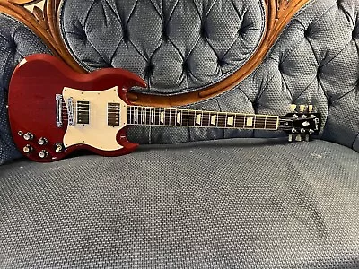 Gibson SG Standard Electric Guitar - Heritage Cherry • $1100