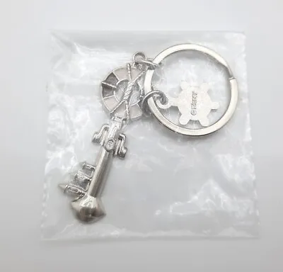 Kingdom Hearts Metal Keyblade Keychain Charm Figure 2  Kuji Prize • $12