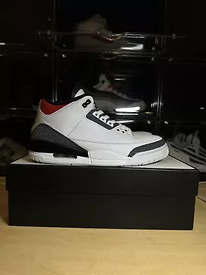 Air Jordan 3 SE Fire Red Denim • $350