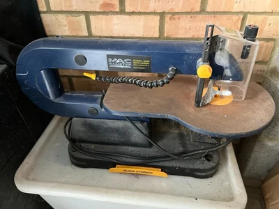 £45 • Buy Mac Allister Scroll Saw With Laser