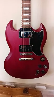 Epiphone SG Guitar -2019  Roadrunner Case • $320