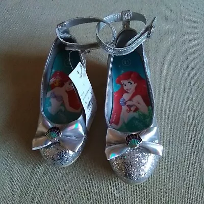 Girls' Disney Princess Ariel  Sparkle Bowe Sea Shell Shoe - Silver  Sz9  NWT  • $20