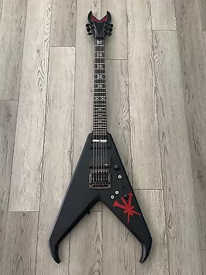 $8666 • Buy Dean Kerry King V  USA Guitar W/Case, Ebony Fretboard, Black Satin  #6