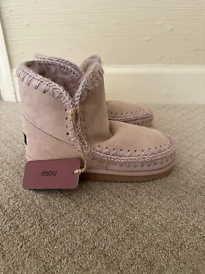 MOU Eskimo 18 Shearling Boots  Euro Size 39 NWT Rose Beige • $175