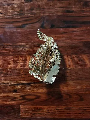 Vintage Leaf Brooch Goldtone Leave Costume Jewelry Pin • $14.99