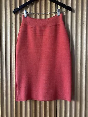 $179 • Buy NEW Scanlan Theodore Crepe Knit Skirt, Red Marle, Medium