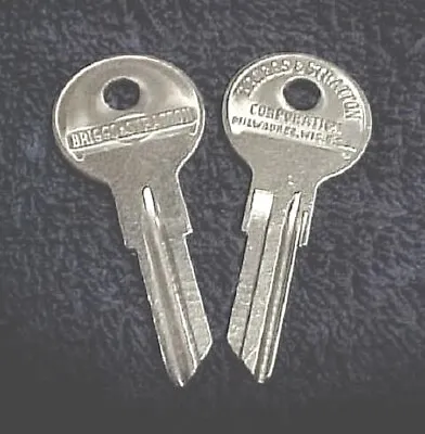 ONE (1) NOS Briggs & Stratton Ignition Key Harley Davidson Knucklehead Panhead • $15.99