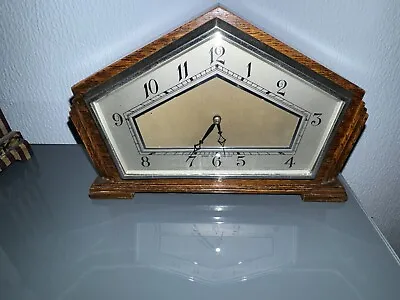 Art Deco 1930s Mantel Clock • £80