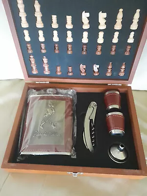 £35 • Buy Johnnie Walker Stainlesssteel Flask And Chess Set