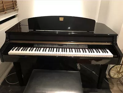 Yamaha CLP-265GP Clavinova Electric Grand Piano • £1700