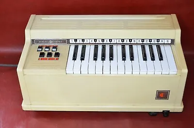 Vintage General Electric GE Youth Electronics Toy Chord Organ Piano N3805 TESTED • $125