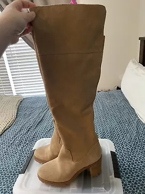 Vince Camuto Suede Tall Boots 7.5 • $14.99