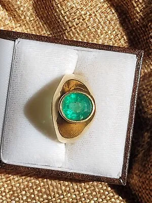 H.Stern Designer 18K 750 Yellow Gold Ring With Oval Emerald. • £9000