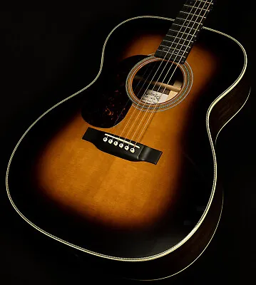 $4199 • Buy Martin Guitars  Left-Handed 000-28EC Eric Clapton - 1935 Sunburst