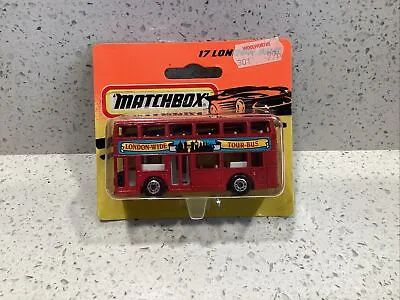 £2 • Buy Matchbox Titan Bus London Wide Tour Tourist Toy Model