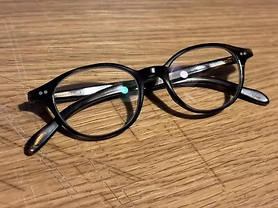 Oliver Peoples Glasses • £69