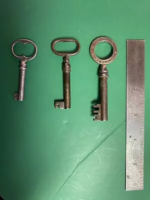 Antique  Skeleton Keys-- Lot Of 3 Hollow Barrel( Bruxells) • $4.99