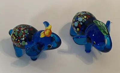 Beautiful Blown Art Glass Blue With Multi Colored Flakes Elephants Back  2.25” • $19.99