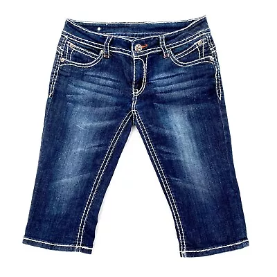 Miss Chic Womens Size 9 Denim Capri Jeans Thick Stitch Fleur De Lis Pockets • $14.99