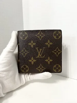 Louis Vuitton Portefeuille Marco Mens Monogram Wallet • $149.99