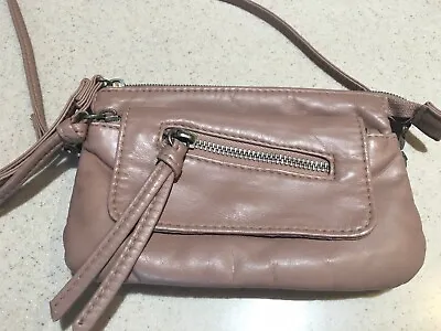 Mossimo Crossbody Bag • $13