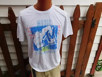 Mens T Shirt Adult Size Large MTV MUSIC TELEVISION • $9.99