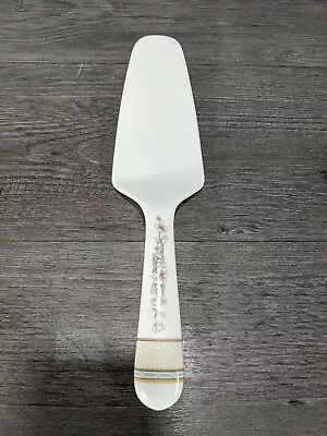 Mikasa Bone China Pie Cake Server Flora Pattern Handle • $17.99