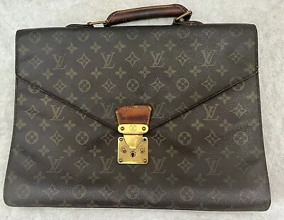 Louis Vuitton Monogram Serviette Conseiller Briefcase • $205