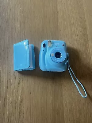 Fujifilm Instax Mini 11 Instant Camera - Blue • £27.89