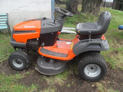 £1395 • Buy Husqvarna LTH 154 Ride On  Mower 38  Cut  Deck  Petrol 15HP  Kohler Engine 2012