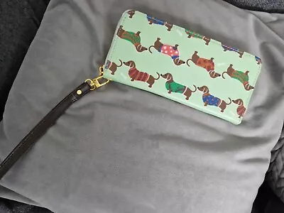 Ladies Green Dachshund Sausage Dog  Print Purse • £9.50