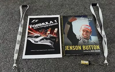 F1 Formula 1 2008 Singapore Grand Prix Media Info Lanyardsjenson Button Book • £12.50